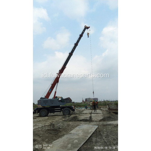 Telescopic Boom Lift Crane untuk Konstruksi Bangunan